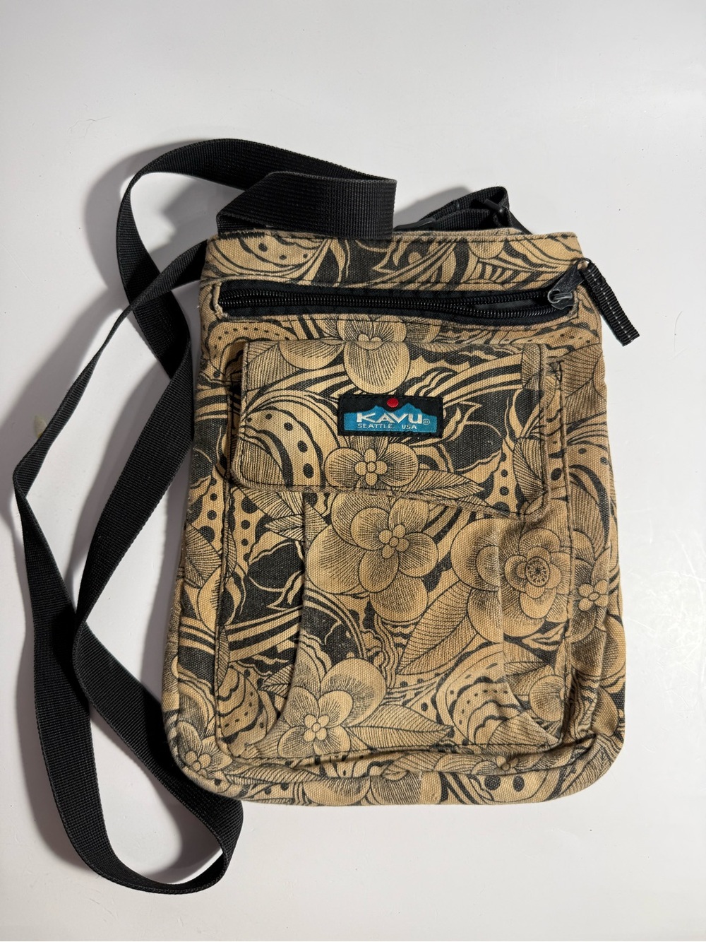 Kavu Floral Crossbody Bag Canvas Boho Festival Travel Purse